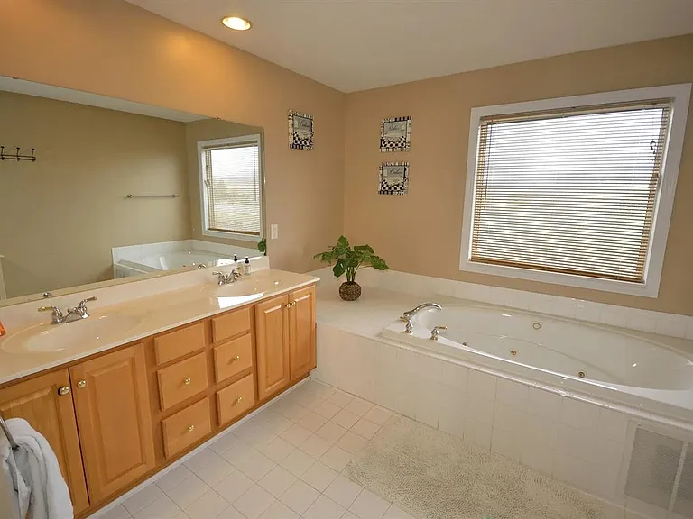 5755 Fairway Dr — Photo 33