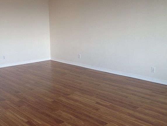 2nd image of 11850 Edgewater Dr 1015 #1015