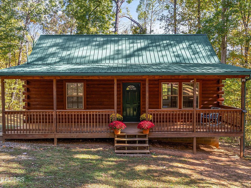 1st image of 254 Dogwood Ln