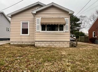 1221 Tupman Rd, Evansville, IN 47720