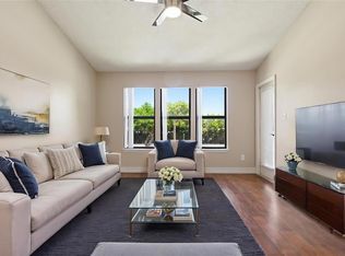 4037 Crockers Lake Blvd #25, Sarasota, FL 34238