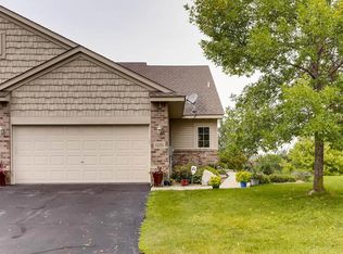 1251 Highridge Ct, Saint Paul, MN 55109