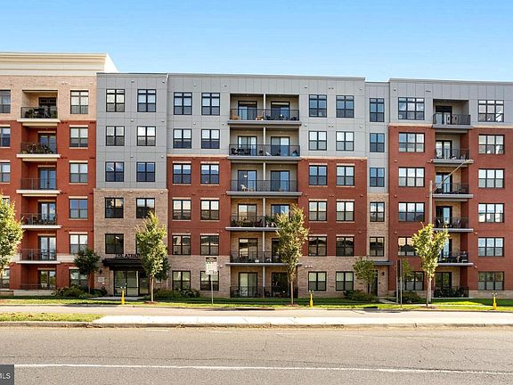 2nd image of 9555 Saintsbury Dr Unit 406