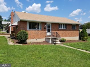 2 Hathaway Rd, Lutherville Timonium, MD 21093