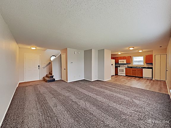 4th image of 1845 Southernwood Ln