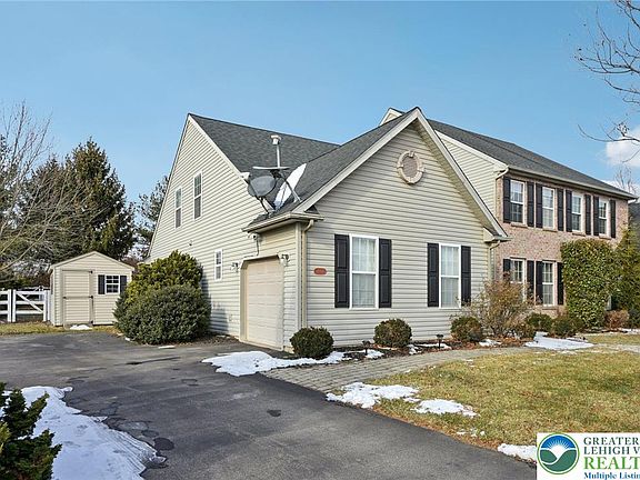 2nd image of 6059 Timberknoll Dr