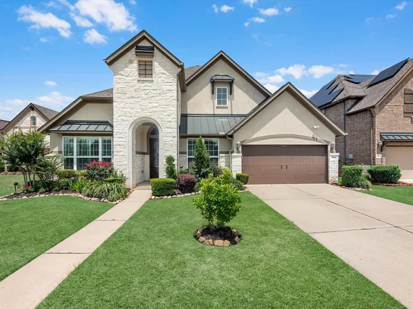 3930 Dogwood Canyon Ln, Sugar Land, TX 77479