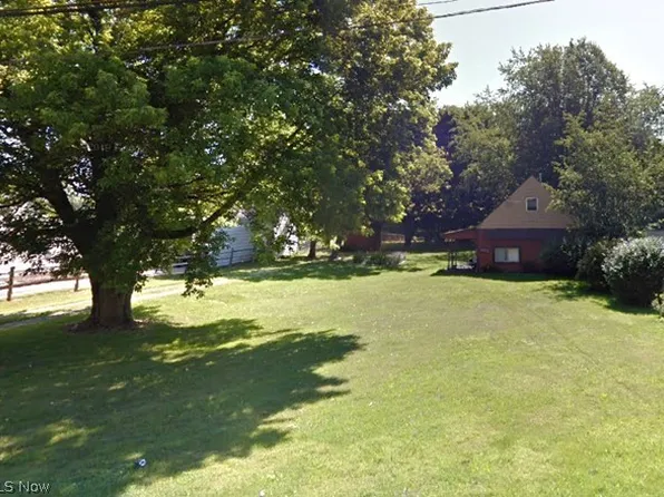 805 Utica Ave, Akron, OH 44312