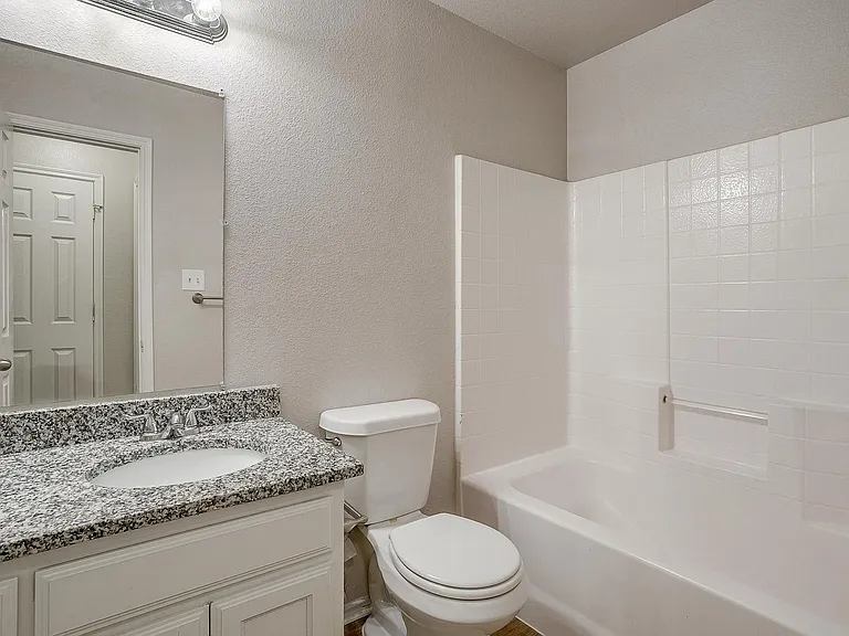 2616 Castle Rd — Photo 11