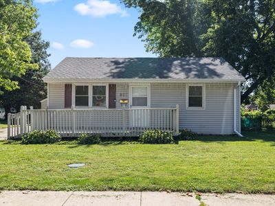 821 E Jackson Ave, Des Moines, IA, 50315