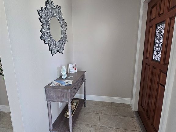 3rd image of 1220 Everest Pkwy