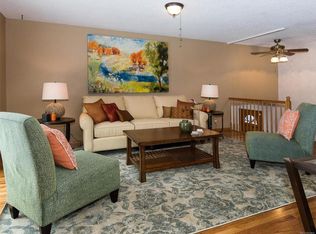 19220 E Eldorado Dr, Aurora, CO 80013