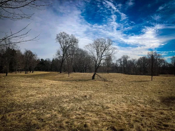 W River Rd, Niles, MI 49120