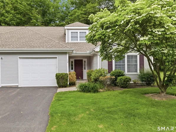 12 Tabor Circle, West Hartford, CT 06117