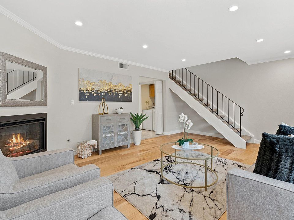 1st image of 1031 Clyde Ave APT 1703