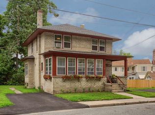 53 Beacon St, Athol, MA 01331