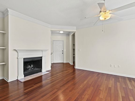 5th image of 1222 Rosewood Ln #1