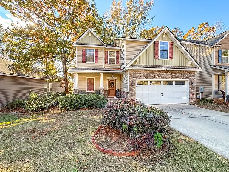 205 Allenbrooke Way — Photo 2