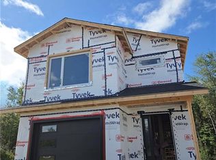137 Rosenburg St, Moncton, NB E1G 6E9