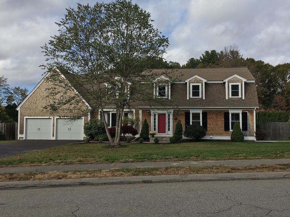 1st image of 10 Boyd Dr