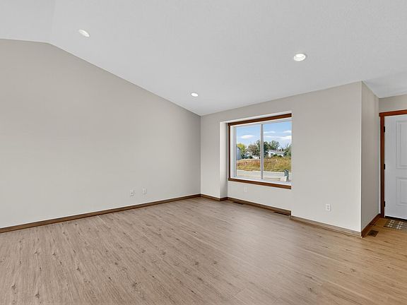 4th image of 6152 Cody Pl NW