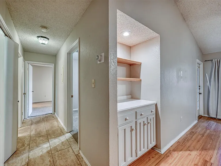 1202 Thorpe Ln #616 — Photo 10
