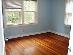 3rd image of 200 E Highland St