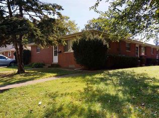 1216 E Melbourne Ave, Peoria, IL 61603