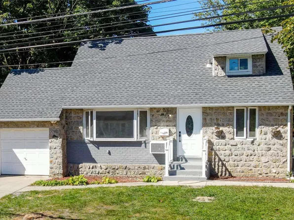 1400 E 3rd Avenue, Bay Shore, NY 11706