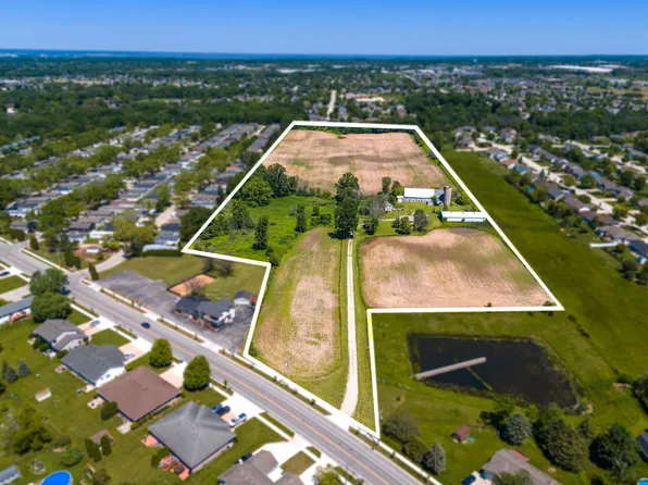 3025 Manitowoc Rd, Green Bay, WI 54311