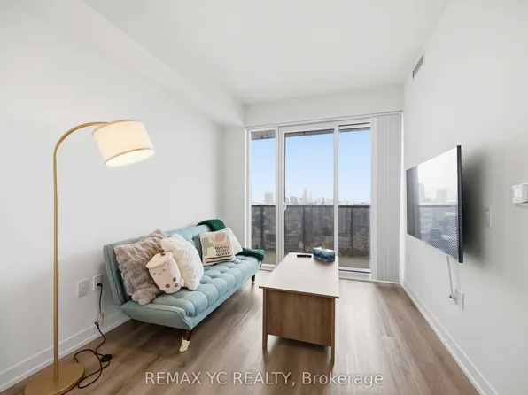 138 Downes St, Toronto, ON