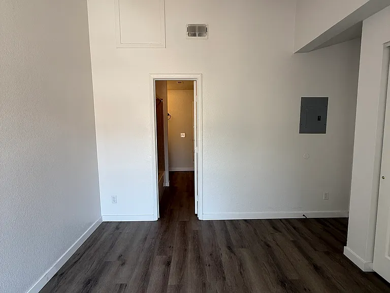 Second bedroom
