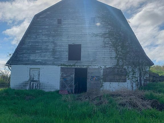 3rd image of 151 Homan Road