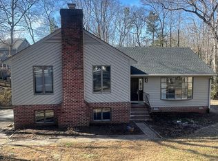 8253 Skirmish Ln, Mechanicsville, VA 23111