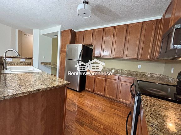 4th image of 7601 Aldrich Ave S APT 209