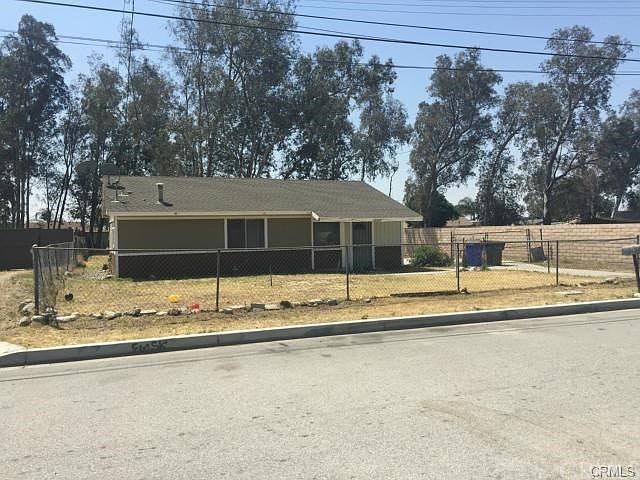 1st image of 14543 El Molino St