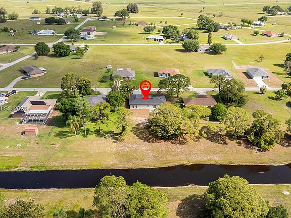 5th image of 7916 Granada Rd