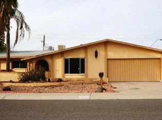4702 W Desert Hills Dr, Glendale, AZ 85304