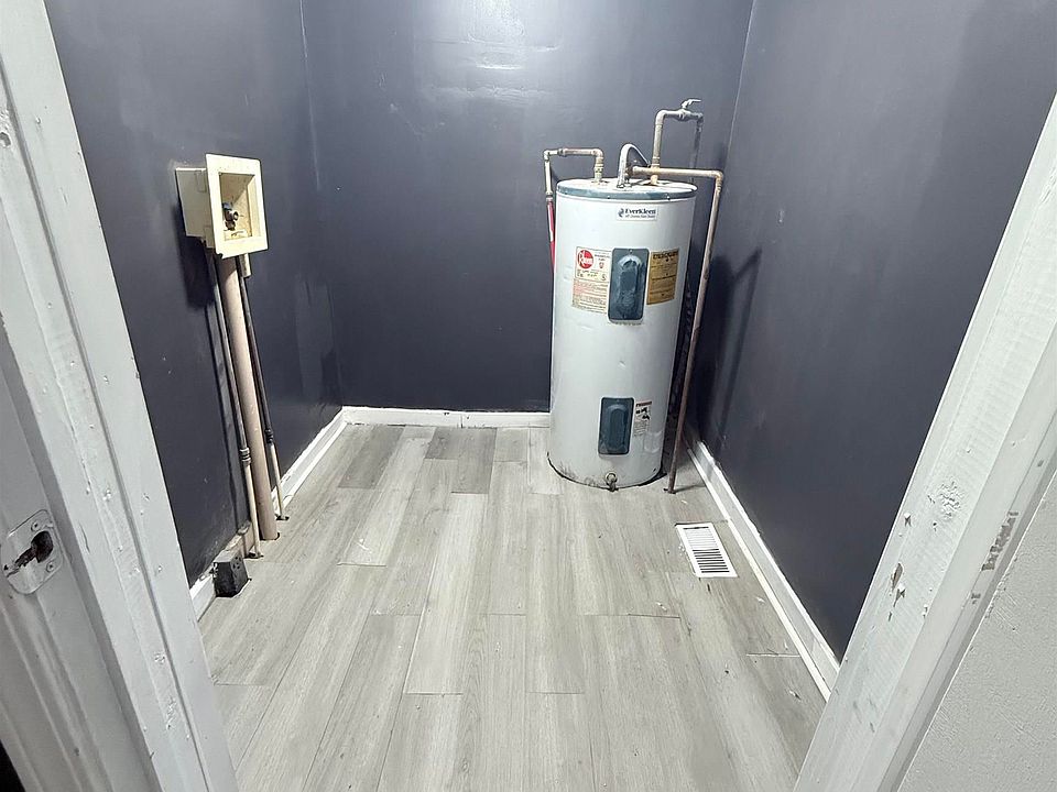 4th image of 3316 Park Ave SW