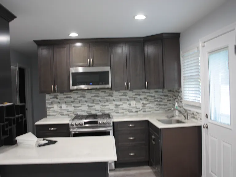 244 Lawrence St #1 — Photo 9