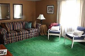 3rd image of 28 Sturbridge Ln