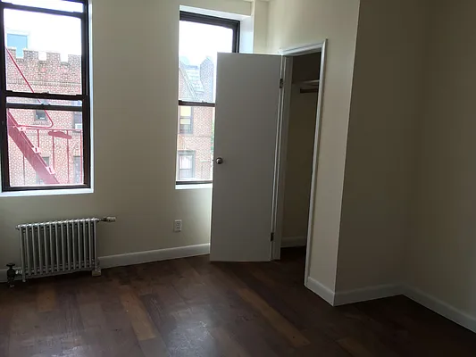 Rented by Olympic Property Management | media 14