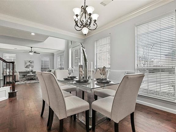 4th image of 18731 Park Grove Ln
