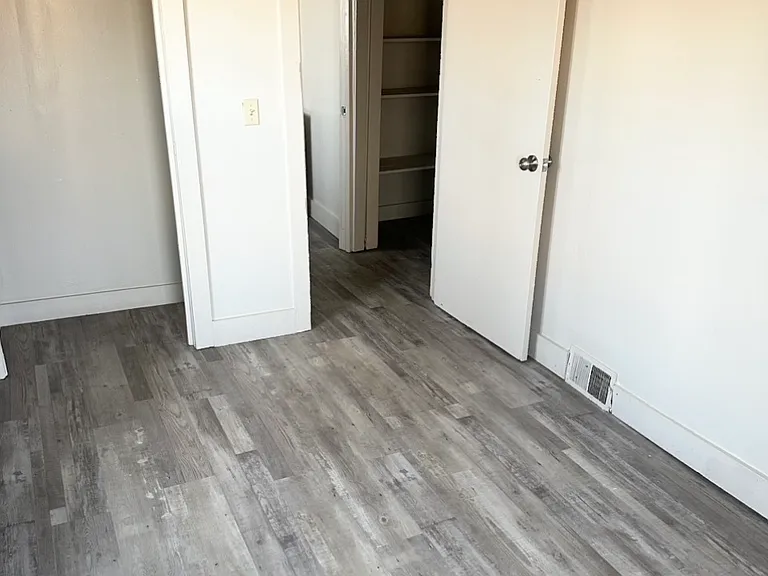 1050 Lakewood St #2 — Photo 18