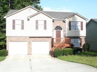 5774 Wellborn Oaks Ct, Lithonia, GA 30058