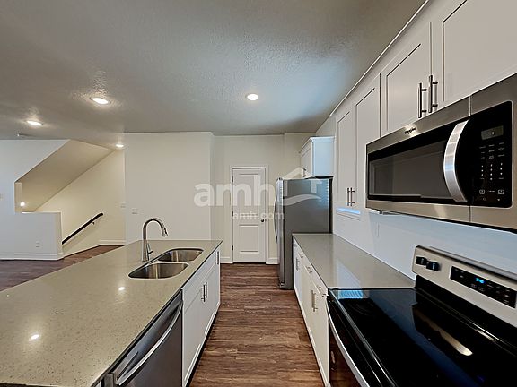 4th image of 6044 W South Jordan Pkwy