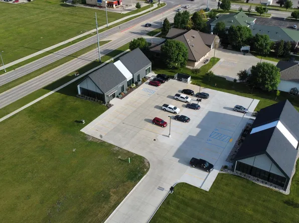 3751 Columbia Road South S, Grand Forks, ND 58201