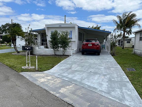 2nd image of 8510 SW 18th Place