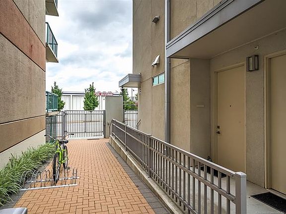 5th image of 104 S Boulder Ave #18