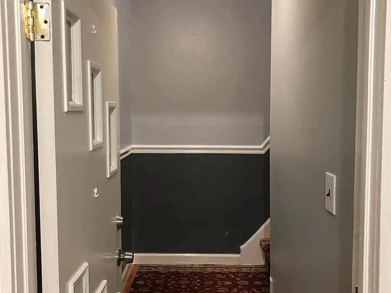 4108 Hill Ave #3 — Photo 1